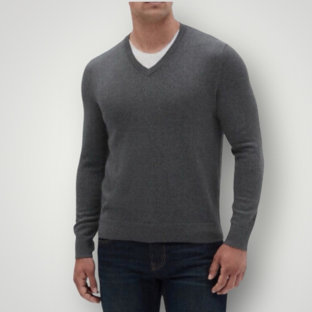 Banana Republic Grey Luxury Blend V-Neck Pullover Sweater Men’s Large